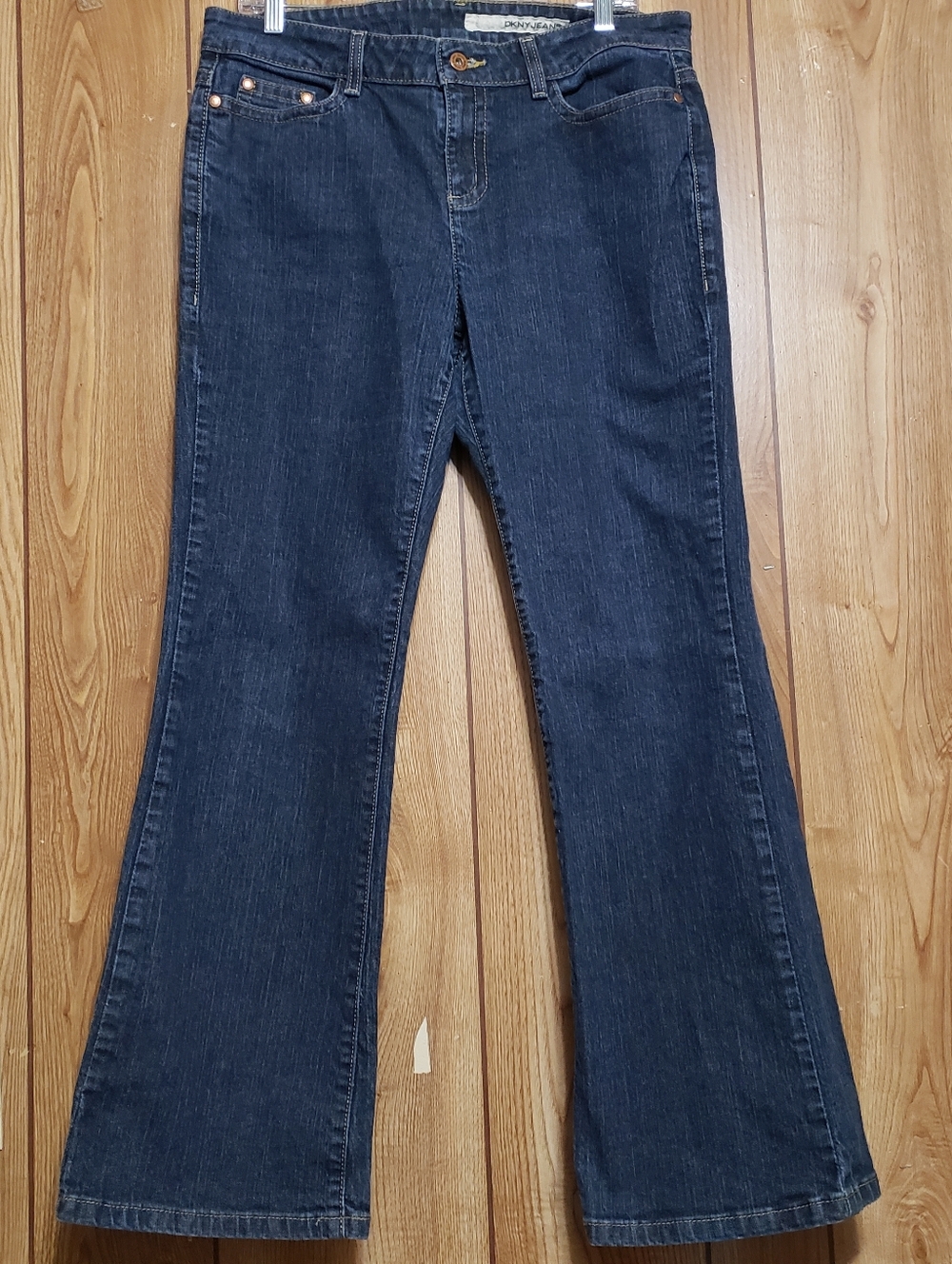 DKNY SoHo Boot Cut Blue jeans Women's size 14 5 Pocket 34" X 30"